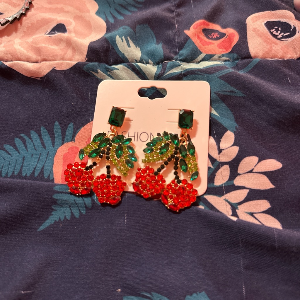 Fashion Nova Red And Green Floral Earrings